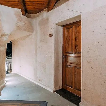 Отель Sora Cave